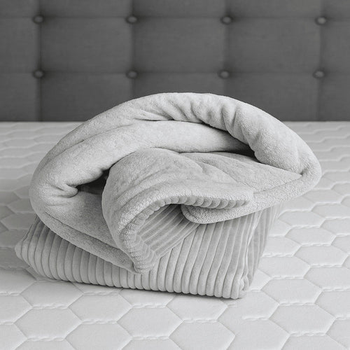 COBIJA TÉRMICA OVEJERA COLOR PLATA 190x230